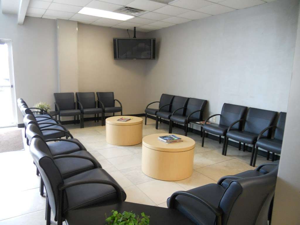 Sterling McCall Collision Center of Houston | 6445 Southwest Fwy, Houston, TX 77074, USA | Phone: (281) 588-5400