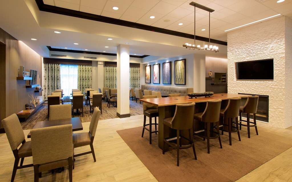 Hampton Inn Parsippany | 1 Hilton Ct, Parsippany-Troy Hills, NJ 07054, USA | Phone: (973) 290-9058