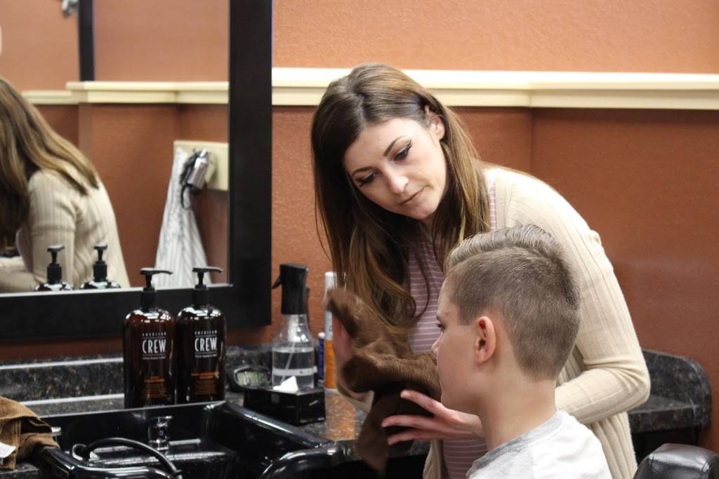 The Guys Place A Hair Salon for Men | 9811 Lima Rd, Fort Wayne, IN 46818, USA | Phone: (260) 387-5860