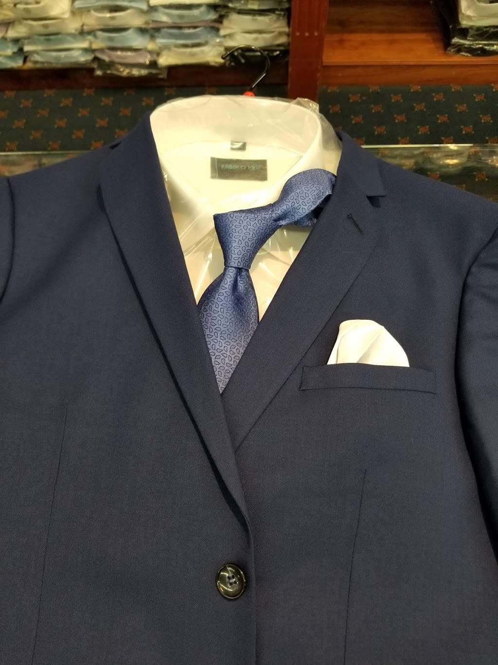 Karako Suits of Howard Beach | 154-12 Cross Bay Blvd, Howard Beach, NY 11414, USA | Phone: (718) 480-8201