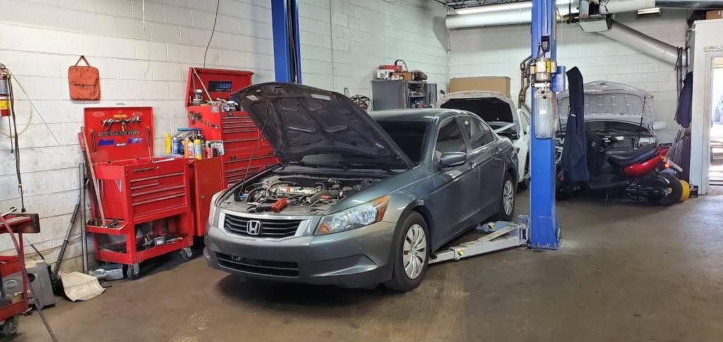 Electronicar Auto Repair | 3760 Wheeling St UNIT 4, Denver, CO 80239 | Phone: (720) 900-7493