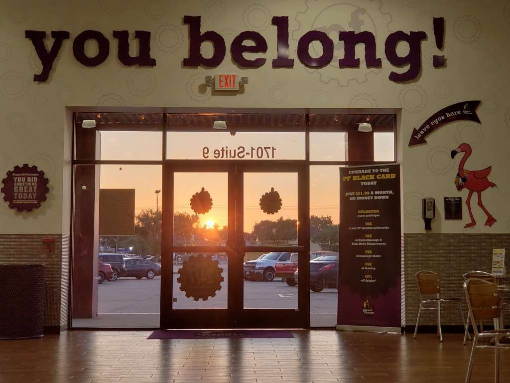 Planet Fitness | 1701 Fairway Dr Ste B, Alvin, TX 77511, USA | Phone: (281) 968-1694