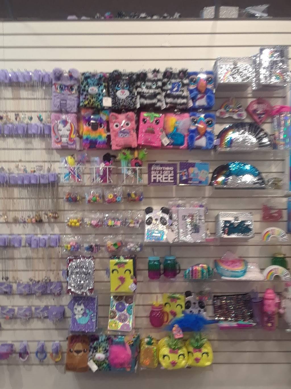 Claires | 5030 Pinnacle sq #108, Birmingham, AL 35235, USA | Phone: (205) 655-6391