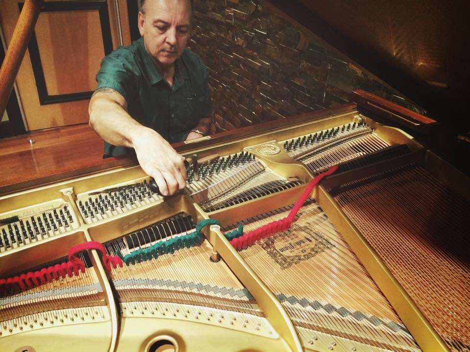 David H White Piano Tuning | 9235 Lagoon Pl, Davie, FL 33324 | Phone: (954) 473-0070