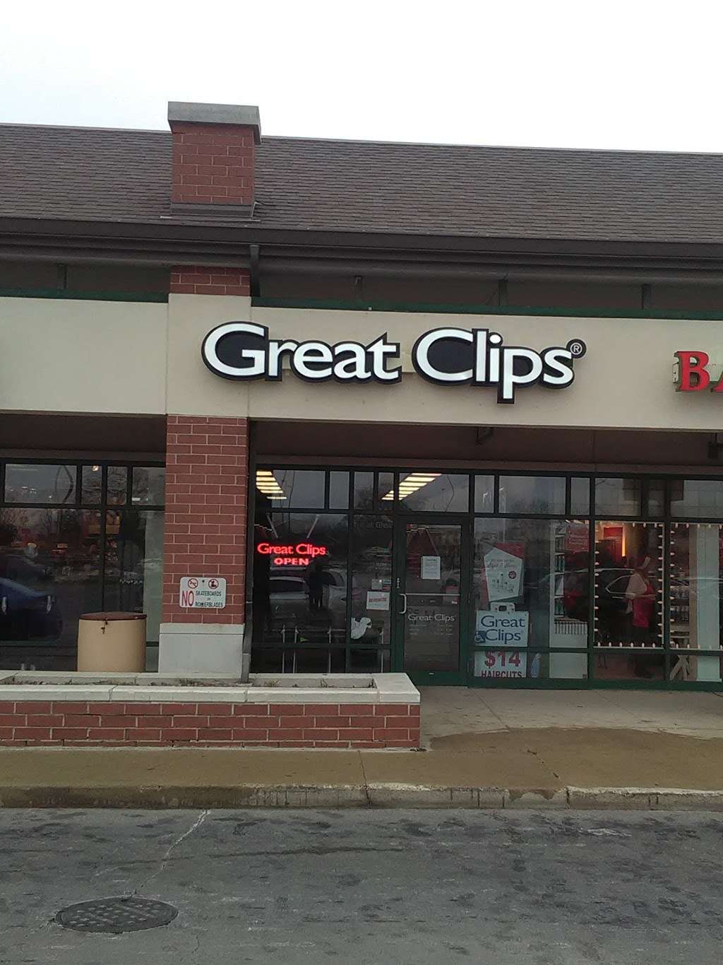 Great Clips | 7260 Green Bay Rd, Kenosha, WI 53142 | Phone: (262) 942-1161