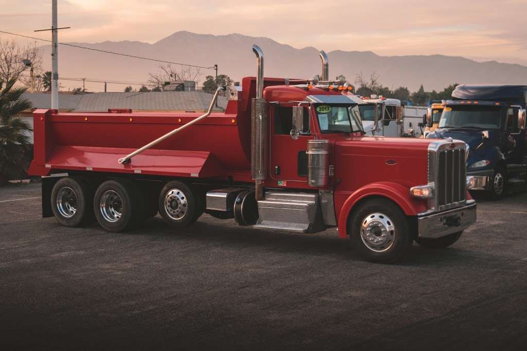 Extra Mile Truck Sales | 17846 Valley Blvd, Bloomington, CA 92316, USA | Phone: (909) 874-2300