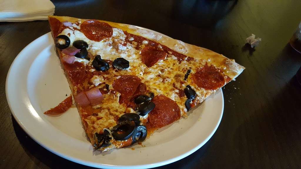 Coal Fire Pizza | 24560 Dulles Landing Dr #140, Sterling, VA 20166, USA | Phone: (703) 665-2488