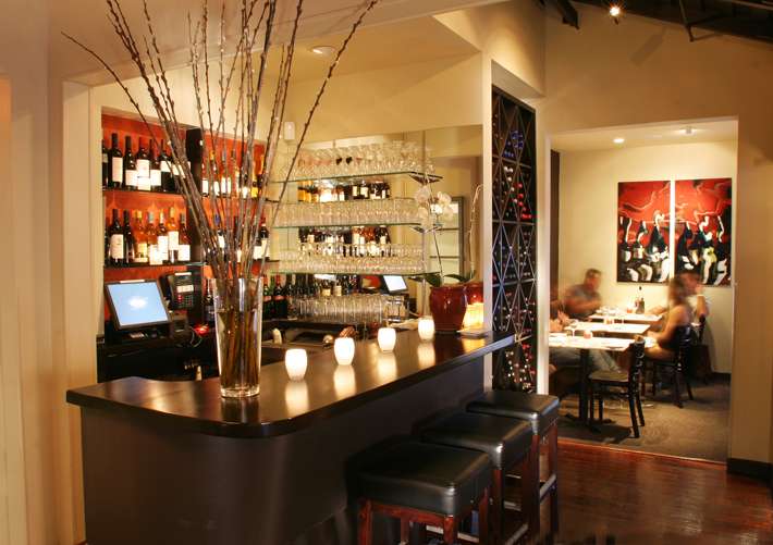 Taste on Melrose | 8454 Melrose Ave, West Hollywood, CA 90069, USA | Phone: (323) 852-6888