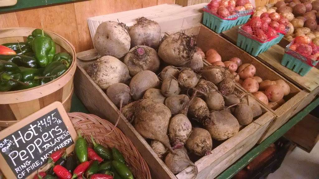 Maple Bank Farm | 57 Church St, Roxbury, CT 06783, USA | Phone: (860) 354-7038