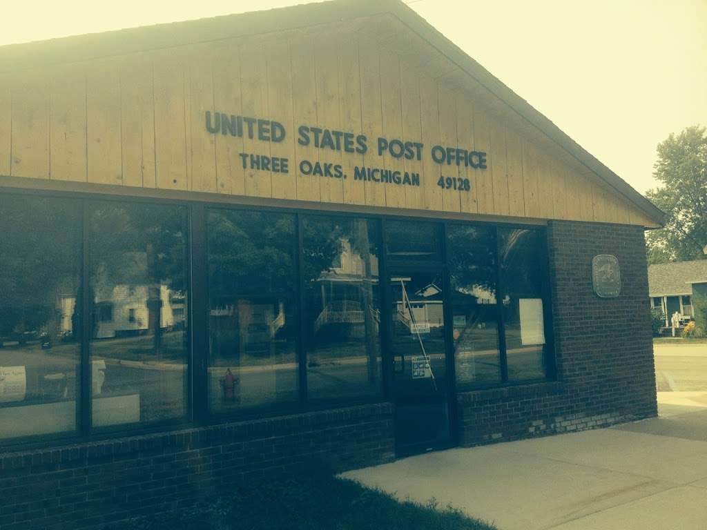 United States Postal Service | 201 N Elm St, Three Oaks, MI 49128, USA | Phone: (800) 275-8777