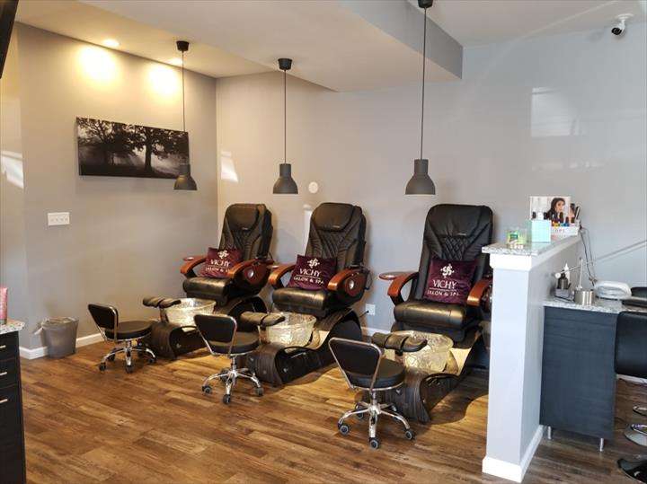 Vichy Salon & Spa | 17 Grand Ave, Fox Lake, IL 60020, USA | Phone: (847) 587-2007