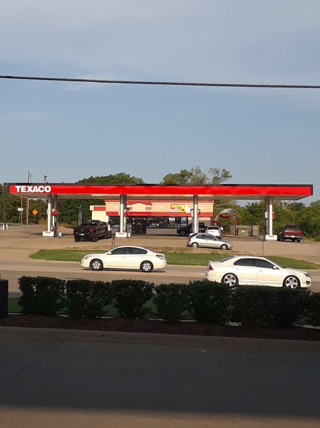 Texaco | 701 N Belt Line Rd, Grand Prairie, TX 75050, USA | Phone: (972) 264-8259