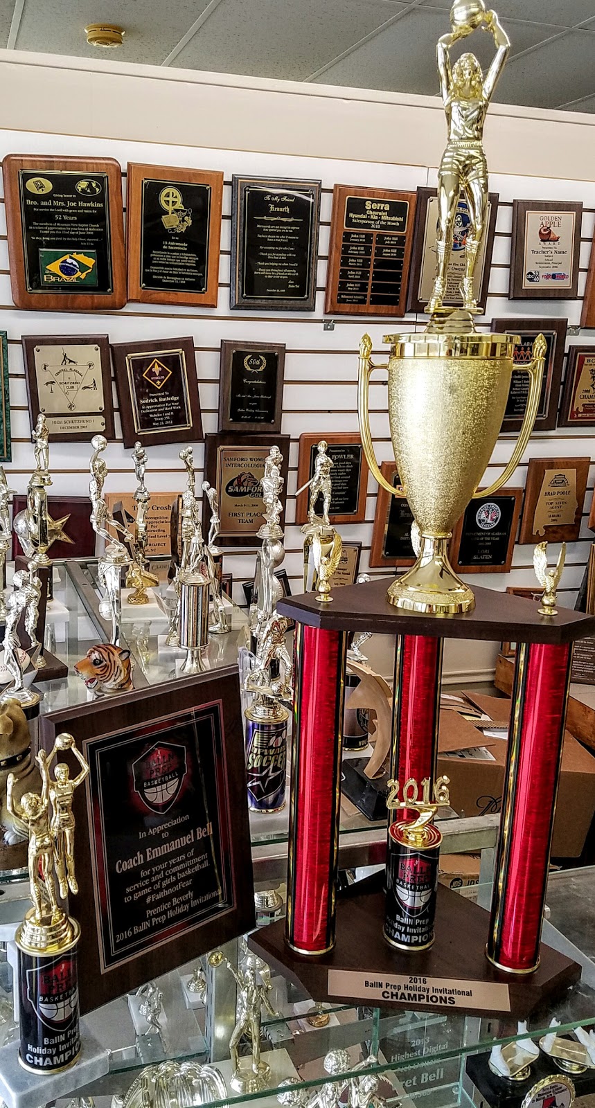 Quality Trophy Company | 8711 Highway 31 North, Kimberly, AL 35091, USA | Phone: (205) 655-4332