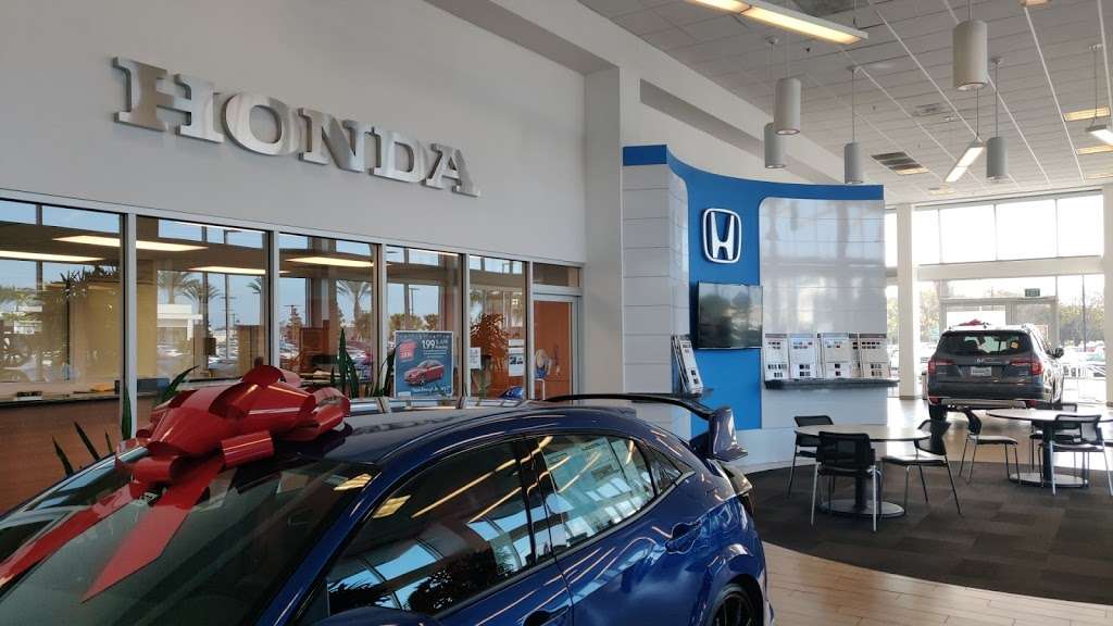 Freeway Honda | 1505 Auto Mall Dr, Santa Ana, CA 92705, USA | Phone: (714) 547-3555