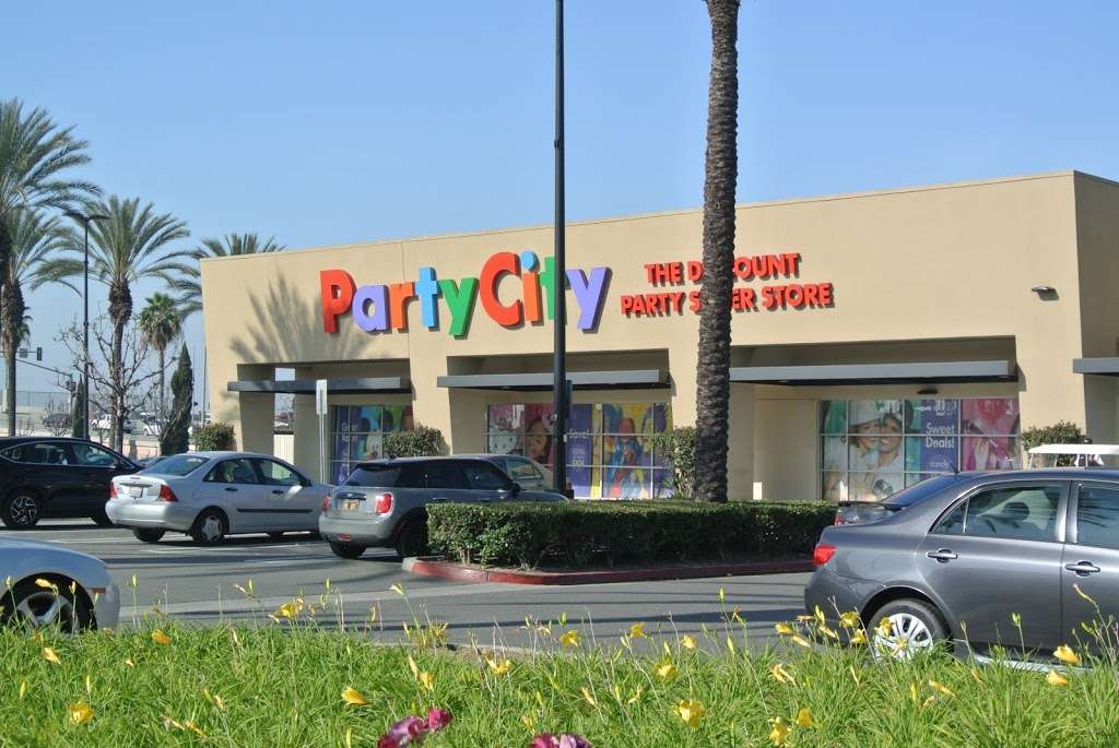Party City | 418 N Euclid St, Anaheim, CA 92801, USA | Phone: (714) 491-4800