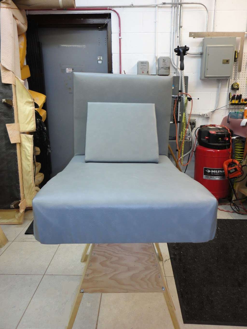 Upholstery Seat & Drapery | 10415 W Cermak Rd, Westchester, IL 60154 | Phone: (708) 409-1471