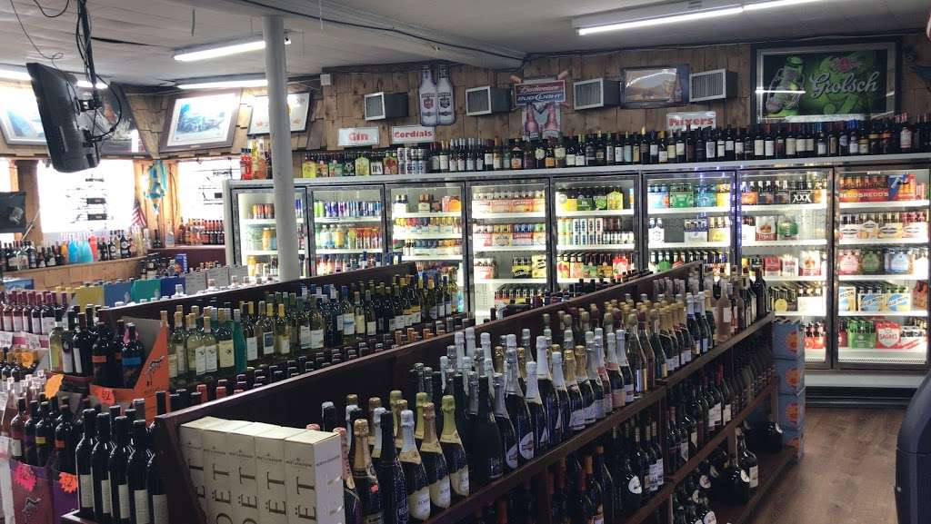 Harbor Liquors | 904 NJ-35, Laurence Harbor, NJ 08879 | Phone: (732) 566-3345