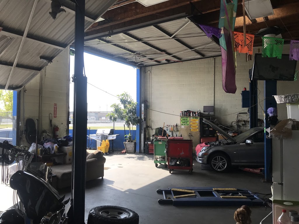 Dannys Garage | 9609 Atlantic Ave #N, South Gate, CA 90280, USA | Phone: (323) 476-2714