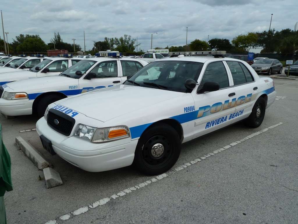 Riviera Beach Police Department | 600 W Blue Heron Blvd, Riviera Beach, FL 33404, USA | Phone: (561) 845-4123