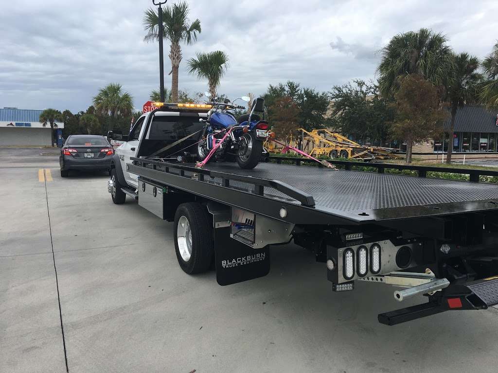 Hook and Book Towing And Recovery | 3101 McCoy Rd, Belle Isle, FL 32812 | Phone: (407) 692-8579