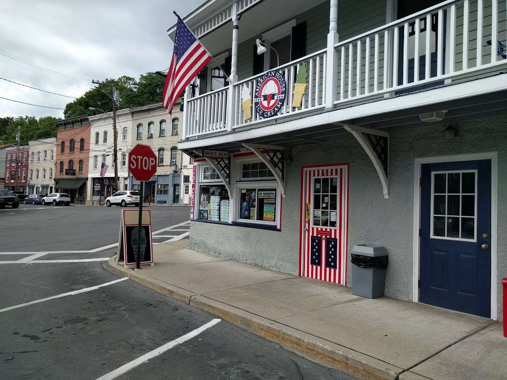 American House Ice Cream | 1 Winkler Pl, Chester, NY 10918 | Phone: (845) 469-3174