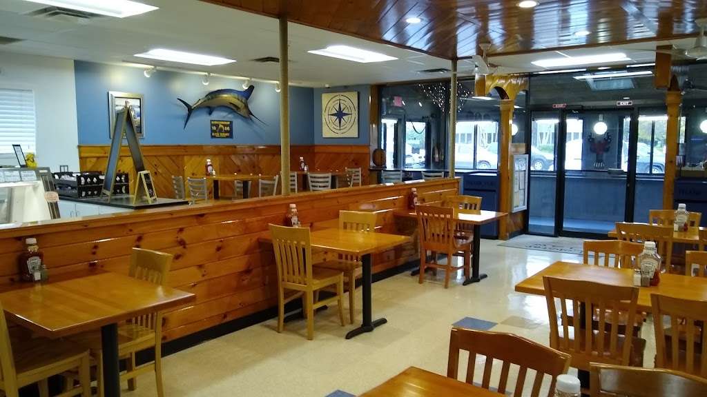 Lobster Claw Seafoods | 3 Main St, North Reading, MA 01864, USA | Phone: (978) 664-6349