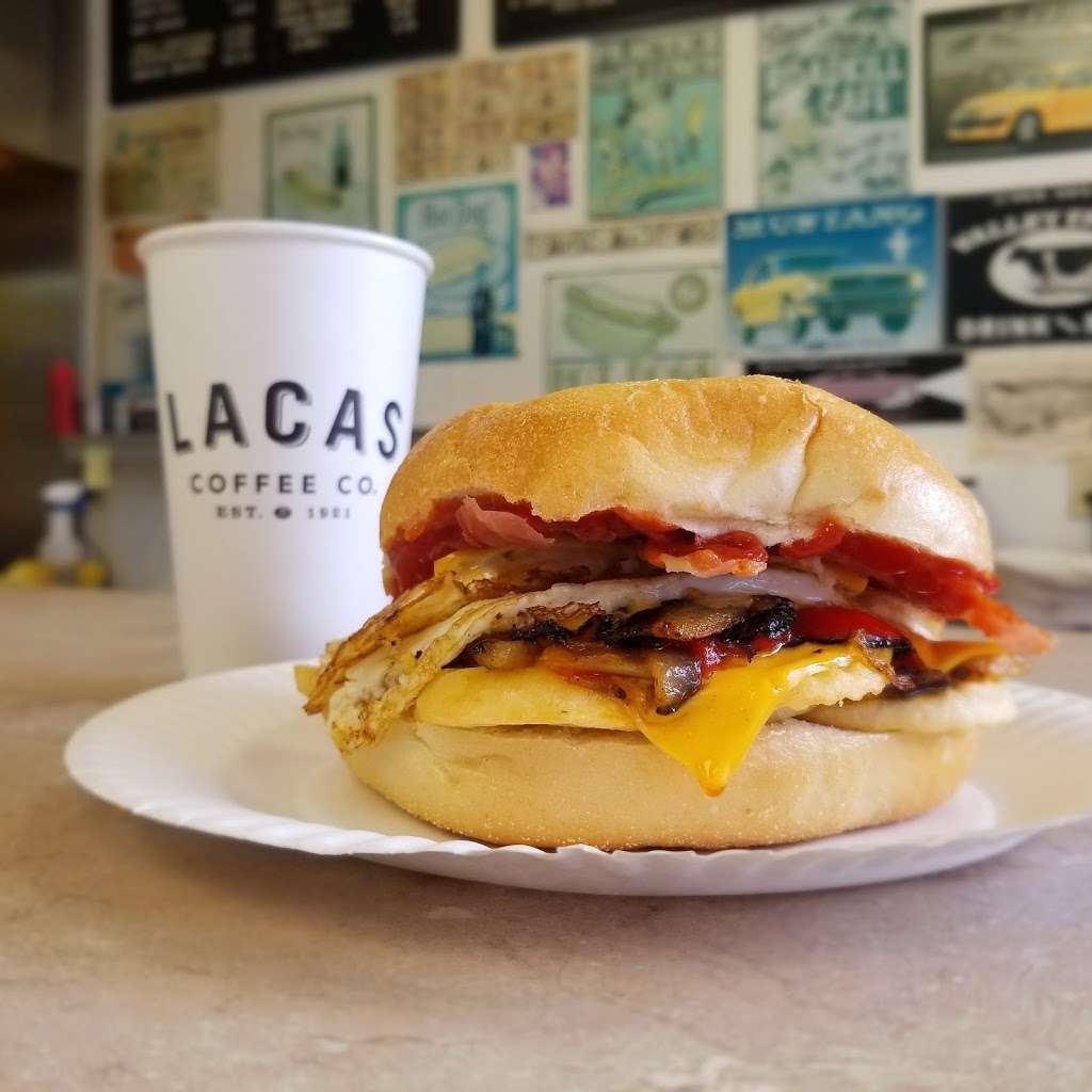 Daves Hot Dogs | 323 S Pine Ave, South Amboy, NJ 08879, USA | Phone: (732) 316-9600