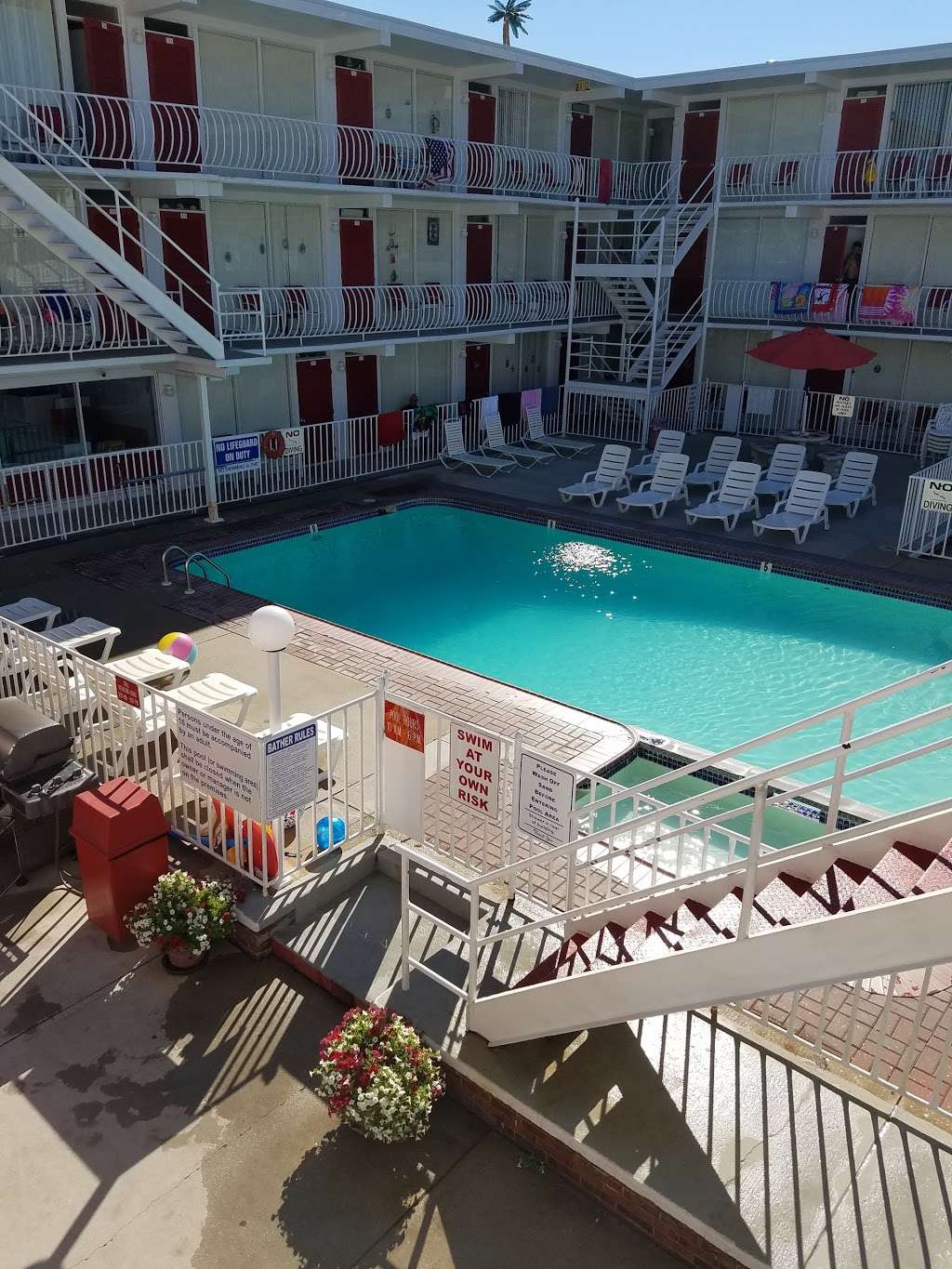 Malibu Motel | 431 E 19th Ave, North Wildwood, NJ 08260, USA | Phone: (609) 522-4766