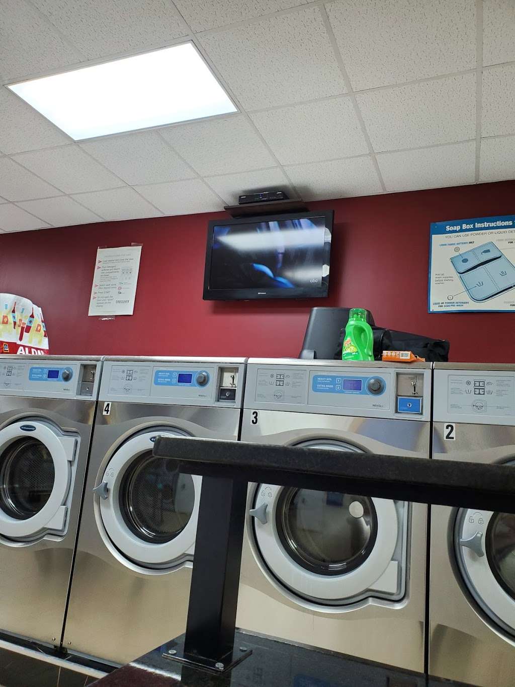 Dillons Laundromat | 766 Paterson Hamburg Turnpike, Pompton Lakes, NJ 07442, USA