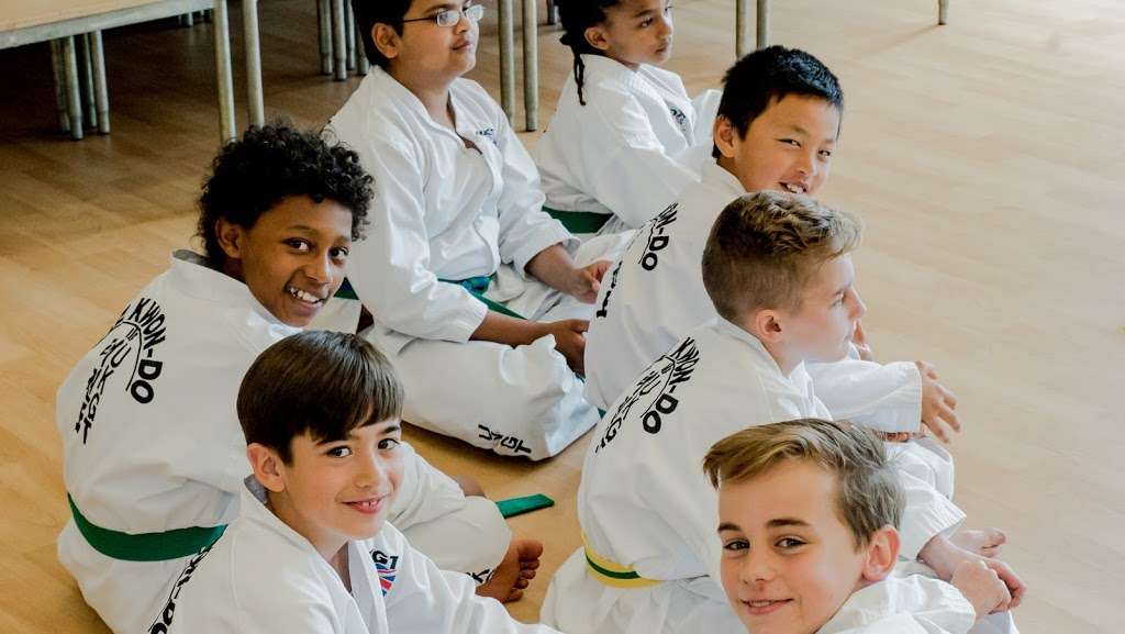 London TKD | London TKD, de Stafford Sports Centre, Burntwood Ln, Caterham CR3 5YX, UK | Phone: 07553 065214