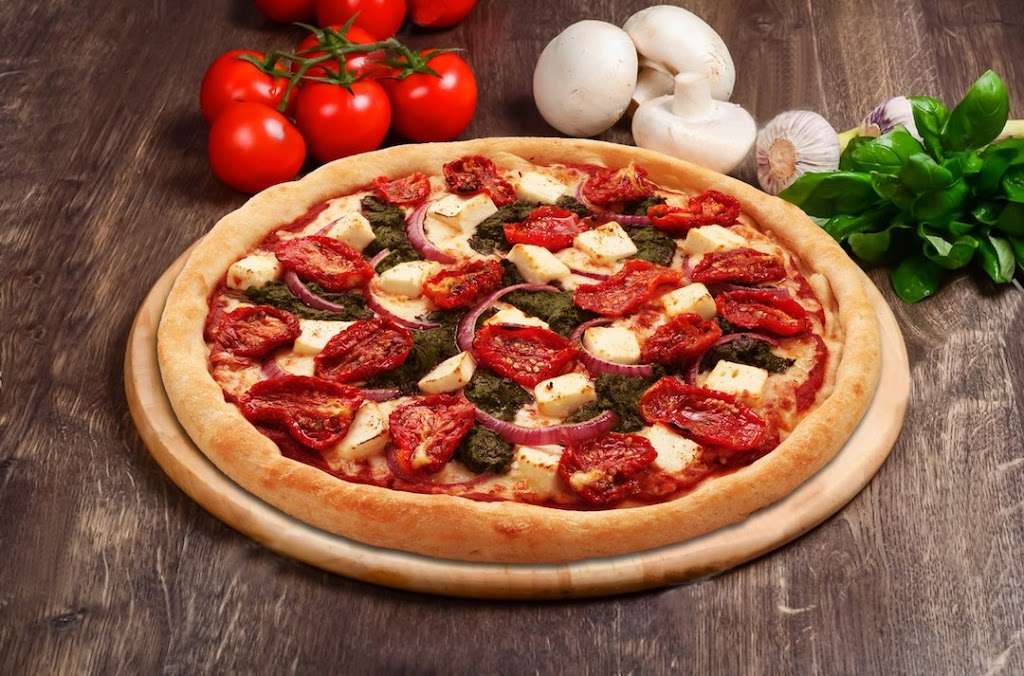 Tops Pizza | 3 W India Dock Rd, Poplar, London E14 8EZ, UK | Phone: 020 7537 4044