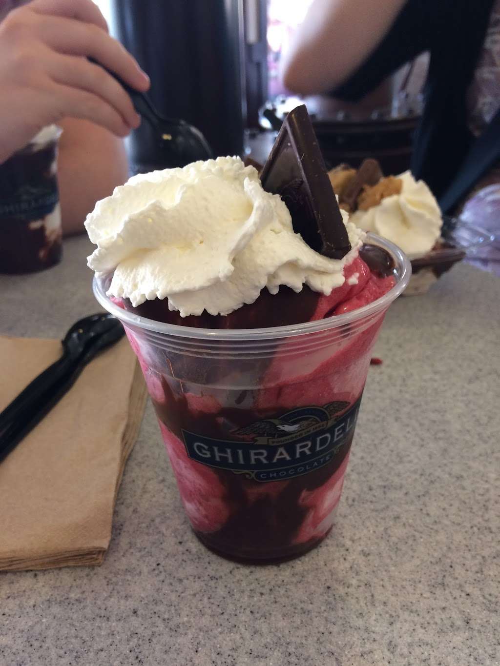 Ghirardelli Soda Fountain-Choc | Lake Buena Vista, FL 32830, USA