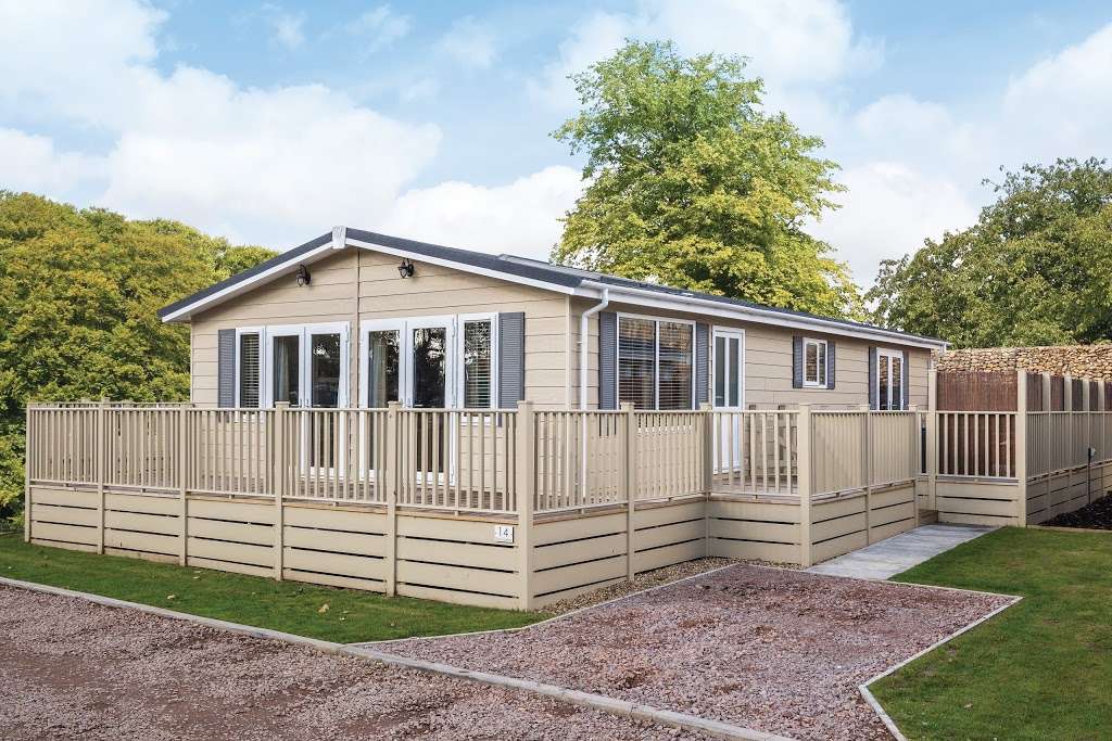 The Dream Lodge Group | Unit 1, Mead Way, Dunmow Rd, Bishops Stortford CM22 7TG, UK | Phone: 0844 414 8080