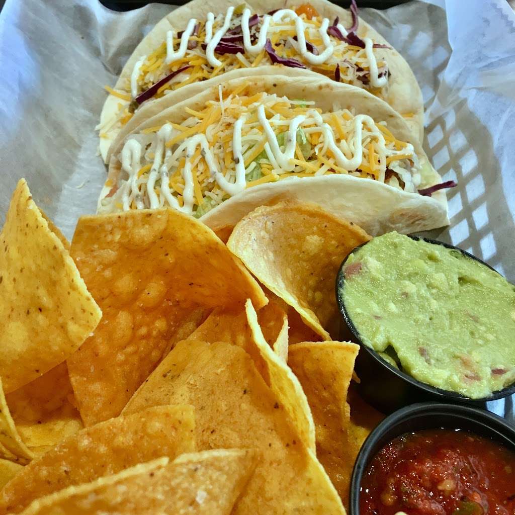 Tacoholics | 1820 Lanes Mill Rd, Brick, NJ 08724, USA | Phone: (732) 458-8226