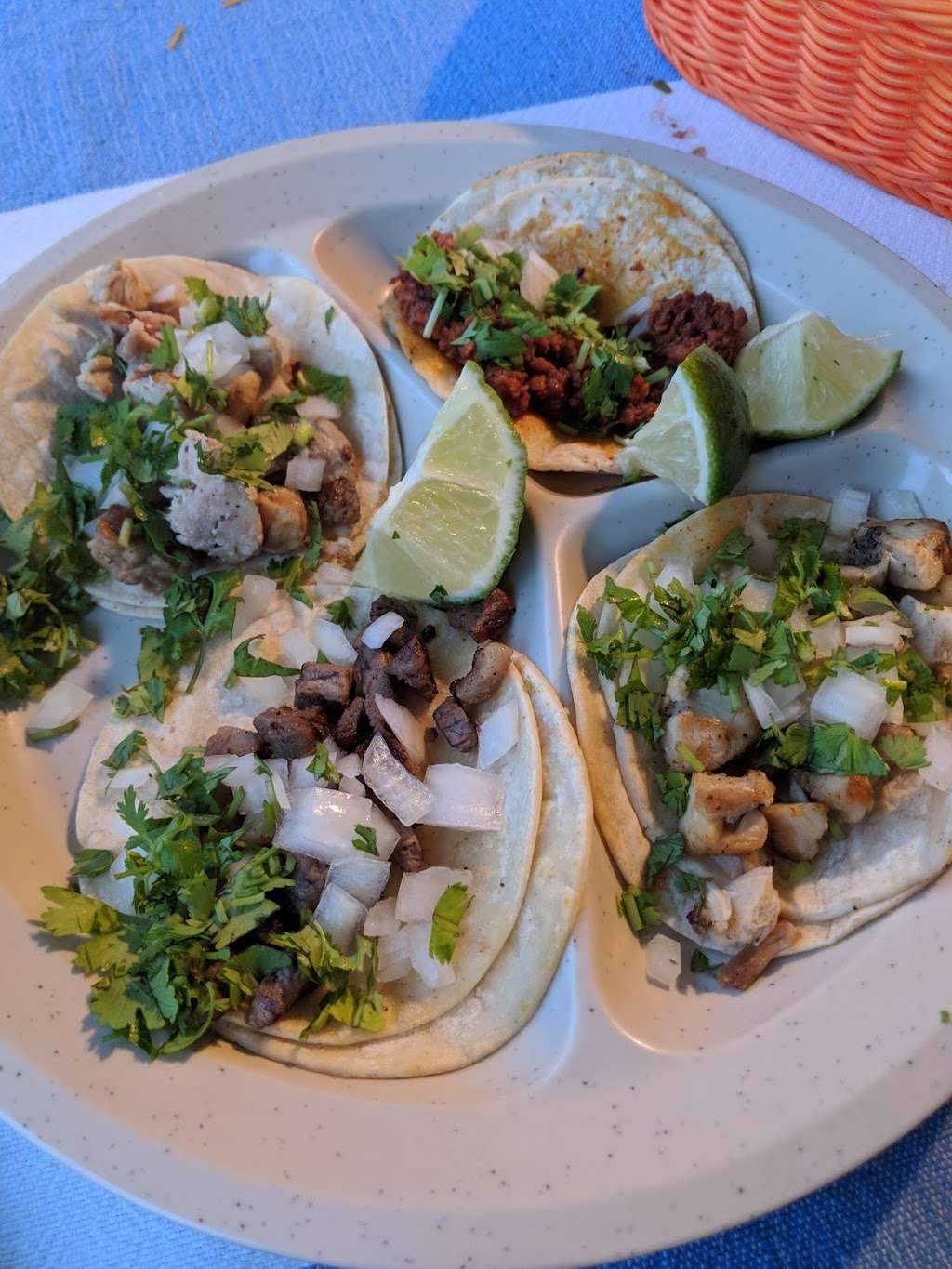 Big Chancos Tacos | 234 21st St, Avalon, NJ 08202, USA | Phone: (609) 967-8226