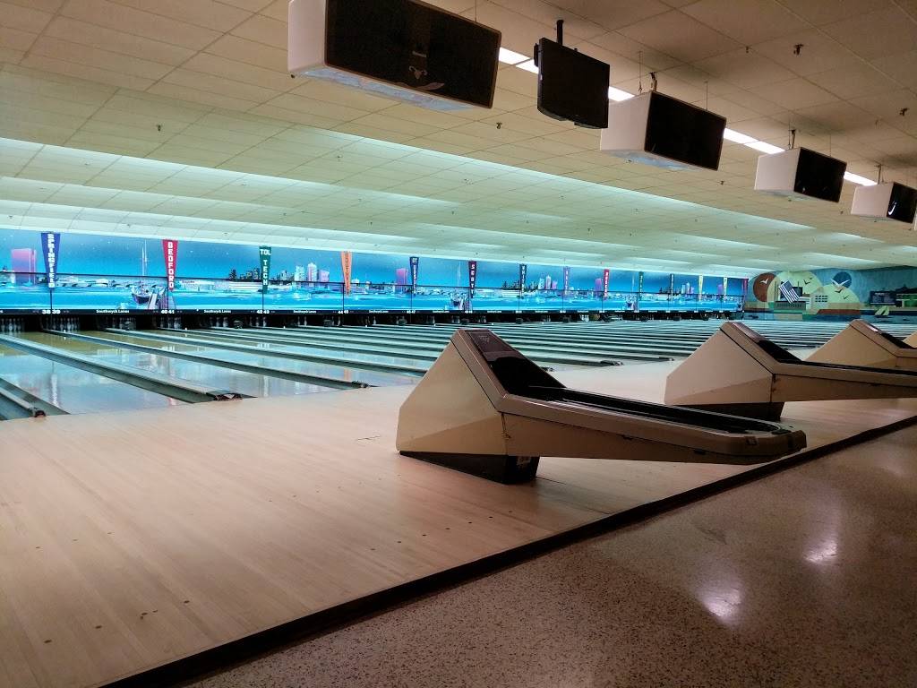 Southwyck Bowling Lanes | 5255 Heatherdowns Blvd, Toledo, OH 43614, USA | Phone: (419) 865-8815