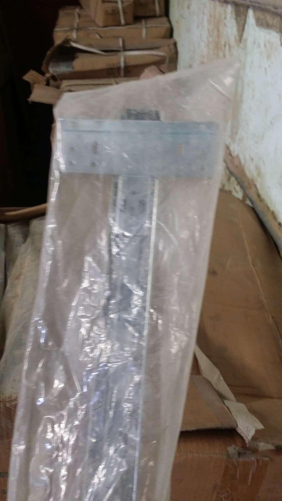 Gus Hardware Store | 10701 S Central Ave, Los Angeles, CA 90059, USA | Phone: (323) 567-1327