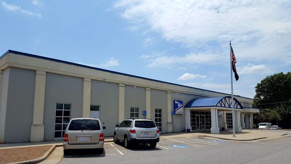 United States Postal Service | 218 S Main Ave, Newton, NC 28658 | Phone: (800) 275-8777