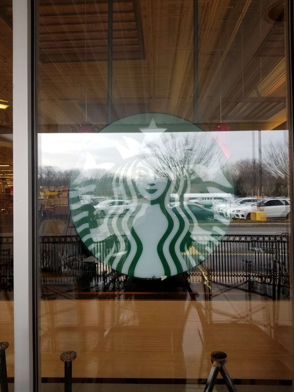 Starbucks | 2104 Van Reed Rd, West Lawn, PA 19609, USA | Phone: (610) 670-4713