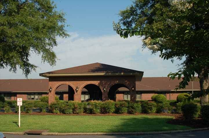 Waterside Health & Rehab Center | 249 S Newtown Rd, Norfolk, VA 23502, USA | Phone: (757) 427-4700