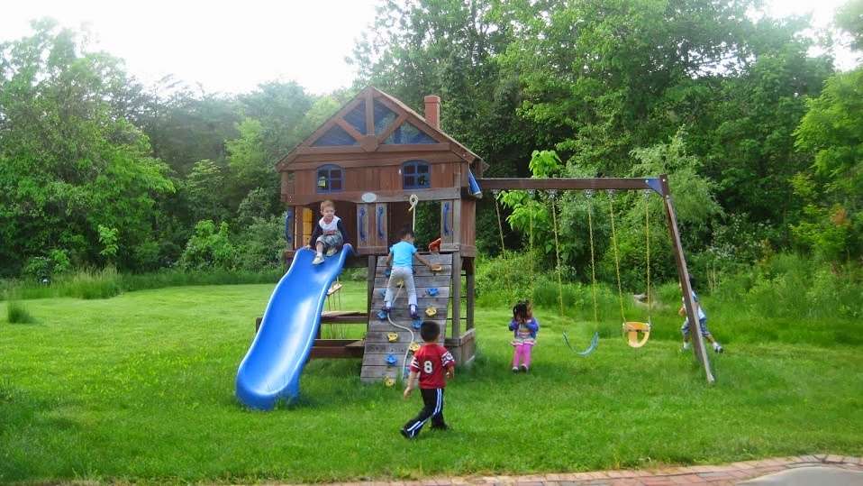 Sweet Home Childcare | 12150 Blue Topaz Ln, Fairfax, VA 22030 | Phone: (703) 585-7019