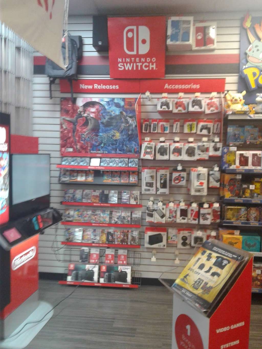 GameStop | 215 W Merrick Rd, Valley Stream, NY 11580 | Phone: (516) 825-1460