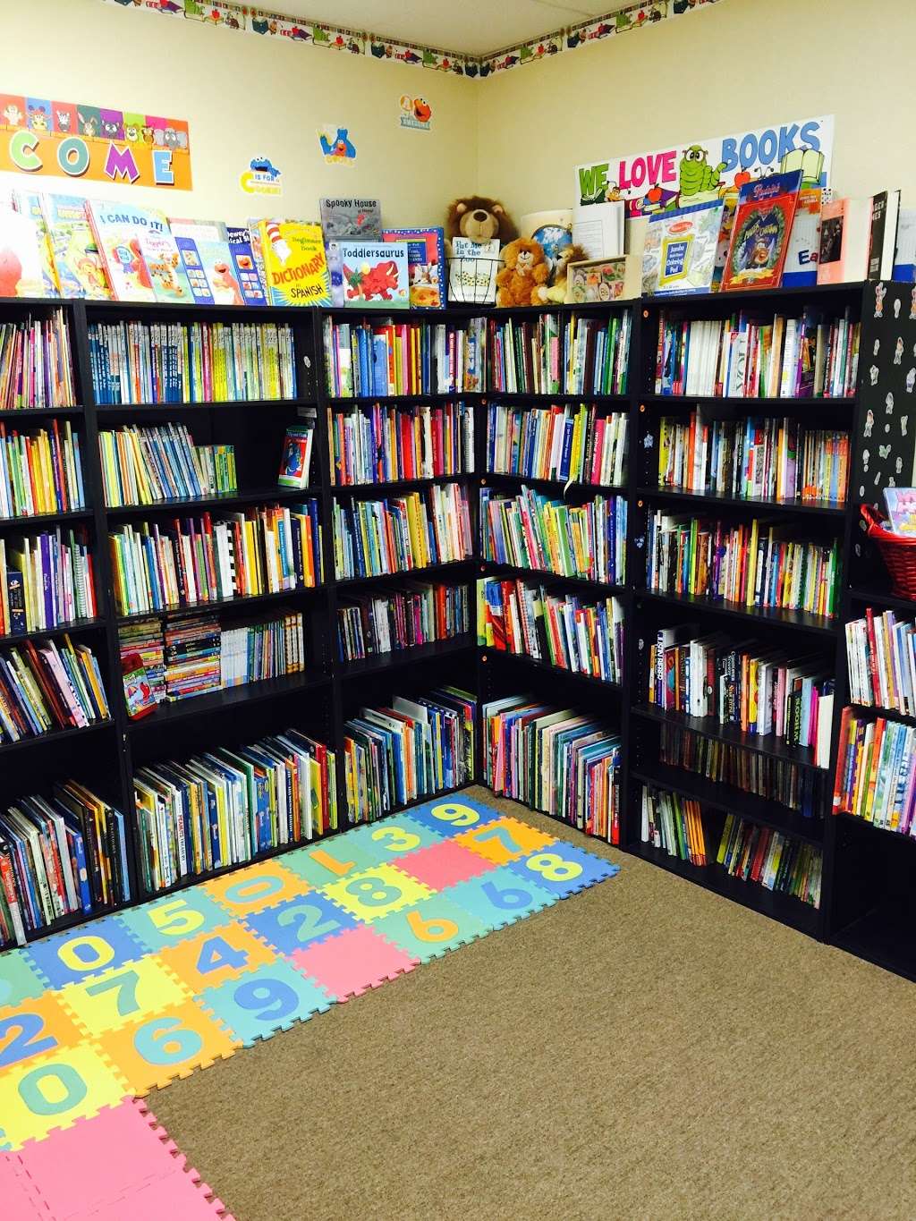 KiDS Books Vegas - Used Books and Book Donations | 1151 S Buffalo Dr #220-230, Las Vegas, NV 89117, USA | Phone: (702) 907-2651