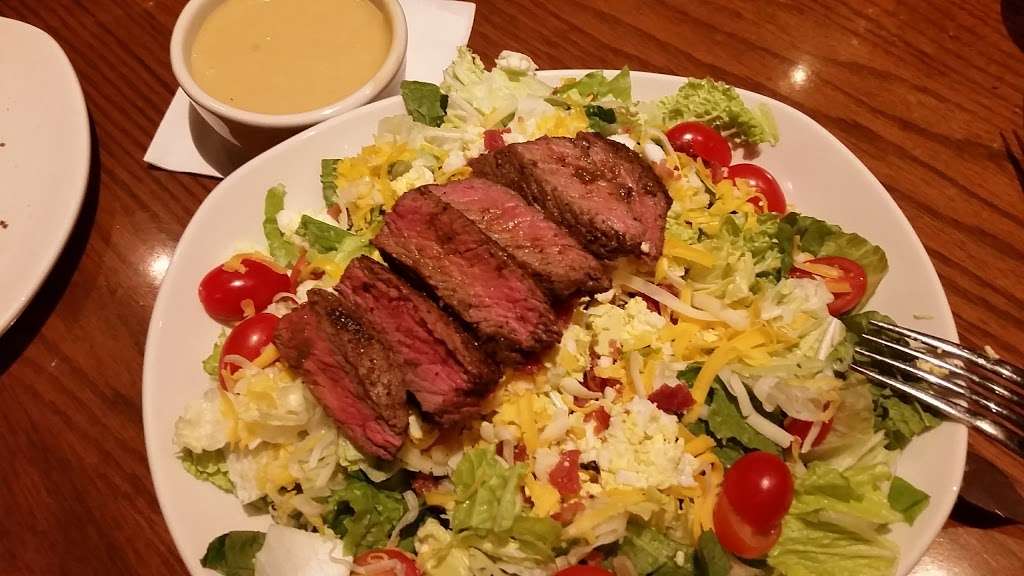 Outback Steakhouse | 3200 Emrick Blvd, Bethlehem, PA 18020 | Phone: (610) 814-5860