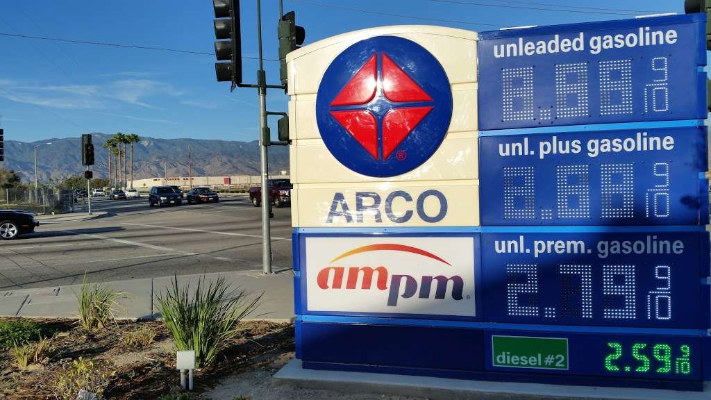 ampm | 806 S Tippecanoe Ave, San Bernardino, CA 92408, USA | Phone: (909) 890-0411