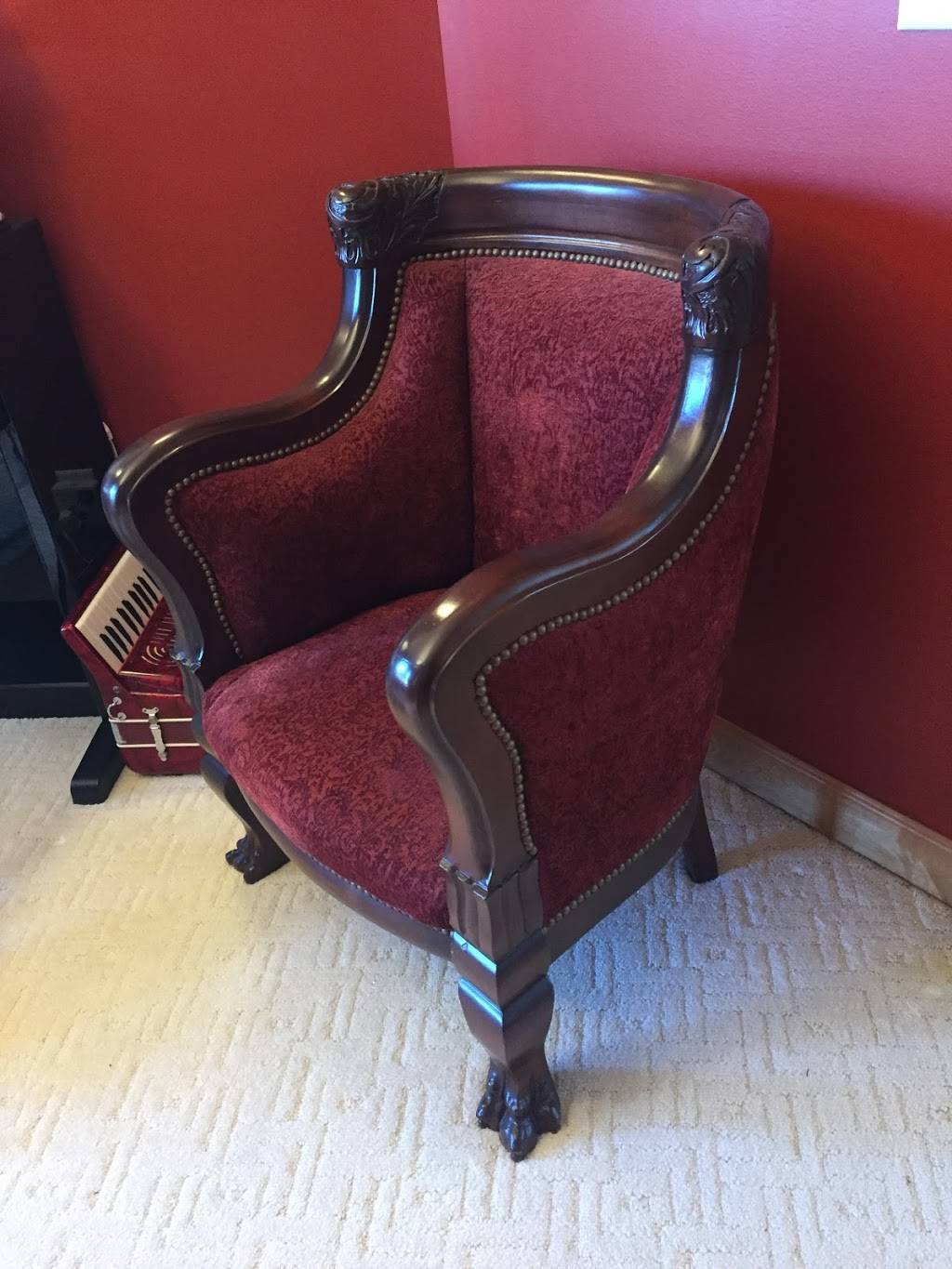 Mary Jo’s upholstery | 10900 Tanglewood Ln N, Champlin, MN 55316, USA | Phone: (763) 427-8942