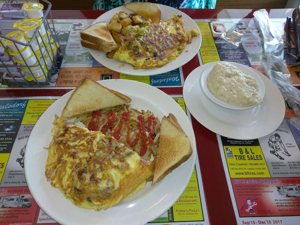 Tom's Drive In & Restaurant 1349 N Combee Rd, Lakeland, FL 33801