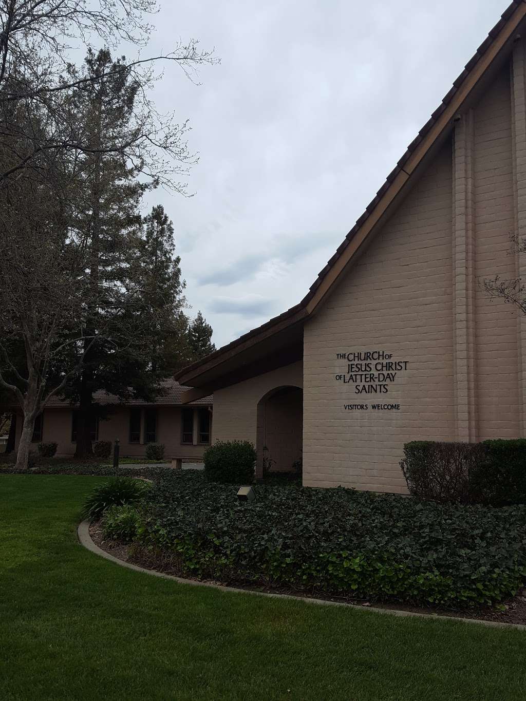 The Church of Jesus Christ of Latter-day Saints | 100 N Gate Rd, Walnut Creek, CA 94598, USA | Phone: (925) 935-2507