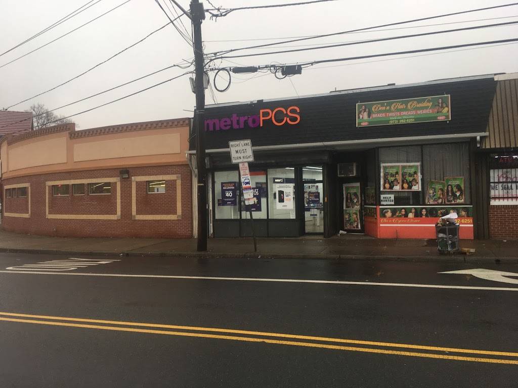 Metro by T-Mobile | 1049 Stuyvesant Ave, Irvington, NJ 07111, USA | Phone: (973) 373-2300