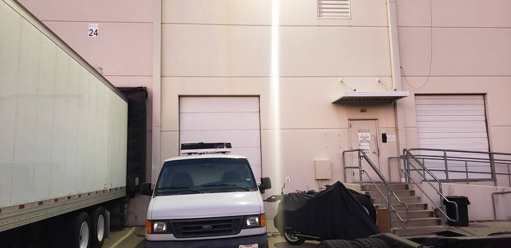 Vistar Distribution Center - Dallas/Fort Worth | 4905 New York Ave, Arlington, TX 76018, USA | Phone: (682) 323-3880
